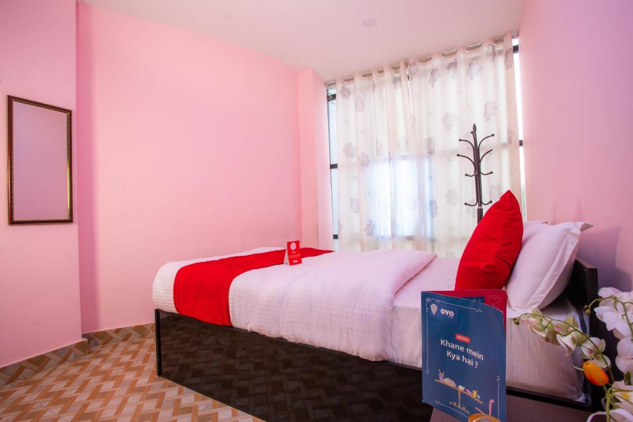 Oyo 142 Co International Guest House Катманду Екстериор снимка